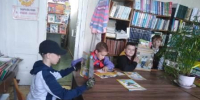 «Пусть все смеются, дети, на солнечной планете» - тематический праздник - Районная библиотека